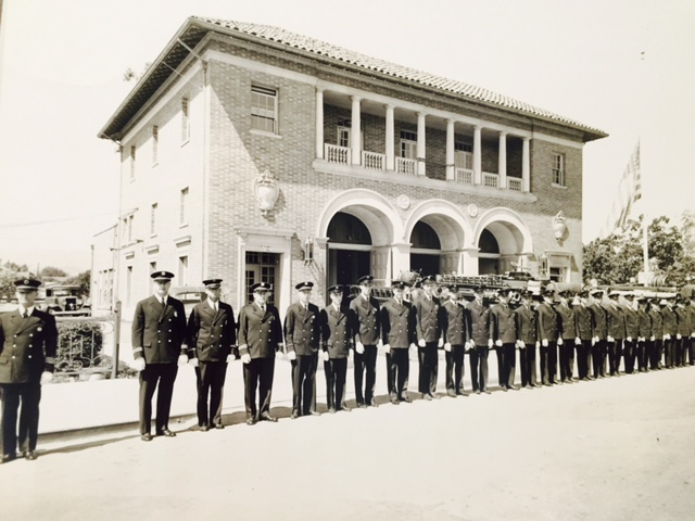  Redwood City’s Fire Station No. 1 was remodeled and expanded to house the City of Redwood City Main Library in 1989. 